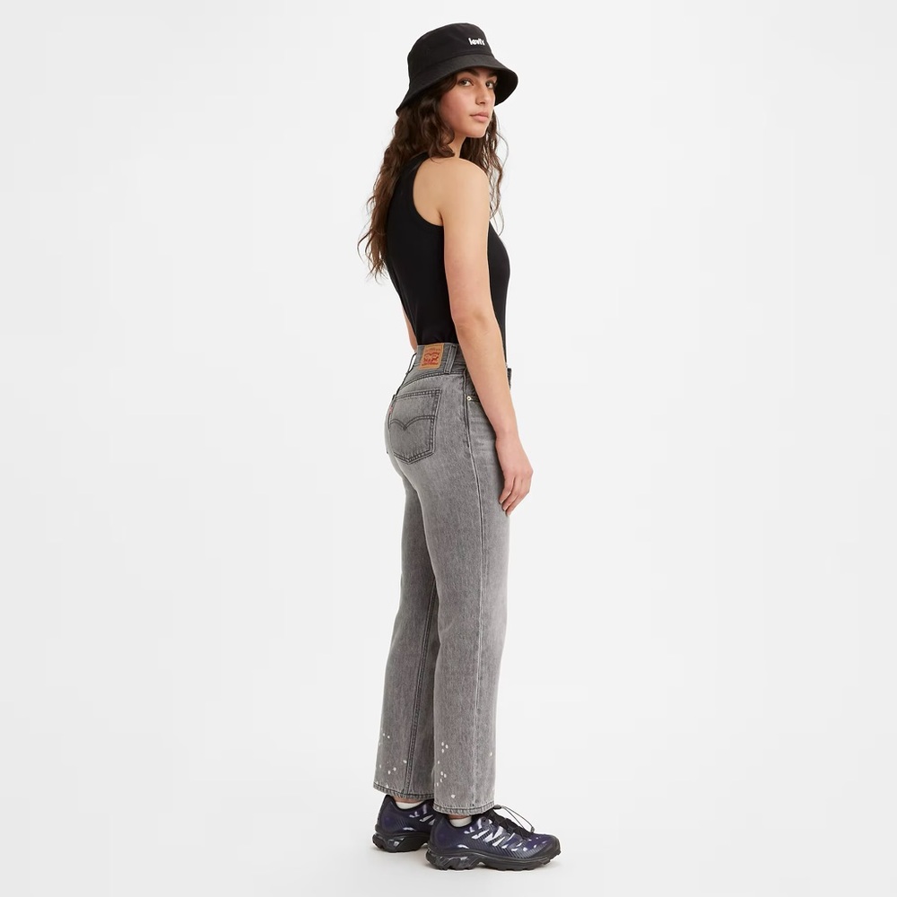New Levi’s Low Pro Straight leg grey relaxed jeans with bleach splatter
